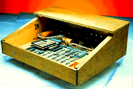 _APPLE1C.GIF