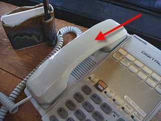_HANDSET.JPG