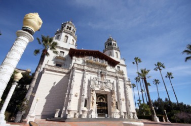Hearst Castle is an example of a manor. Hearst Castle is an example of a manor.