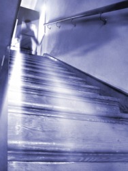 The hant at the top of the stairs. The hant at the top of the stairs.