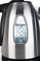 Boiling water is an example of heat energy. Boiling water is an example of heat energy.
