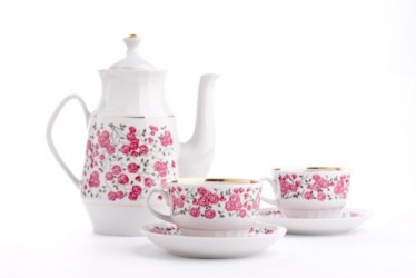 A porcelain tea set A porcelain tea set