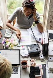 Michelle called the publisher to discuss a revision to the manuscript. Michelle called the publisher to discuss a revision to the manuscript.