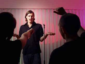The comedian was ready with a riposte for the heckler sitting in the front row. The comedian was ready with a riposte for the heckler sitting in the front row.