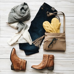 The tan shooties are a good choice for this fall outfit ensemble. The tan shooties are a good choice for this fall outfit ensemble.