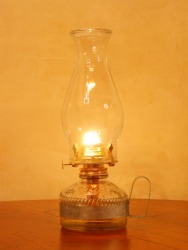 One style of hurricane lamp. One style of hurricane lamp.