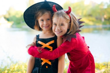 The friendship between these two girls is invaluable. The friendship between these two girls is invaluable.