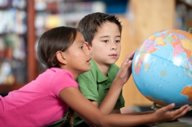 These children are learning about geography. These children are learning about geography.