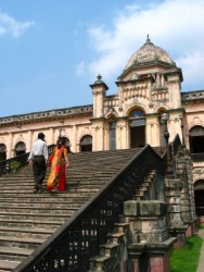 A palace in the city of Dhaka. A palace in the city of Dhaka.
