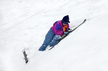 This person is having difficulty learning to ski. This person is having difficulty learning to ski.