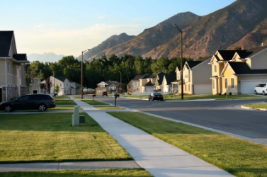 This sidewalk is linear. This sidewalk is linear.