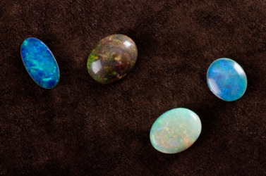 Different types of opals. Different types of opals.