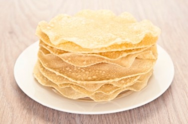 A stack of pappadams. A stack of pappadams.