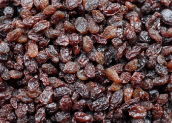 Lots of raisins. Lots of raisins.