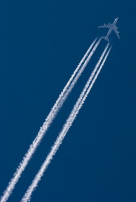 exhaust trail