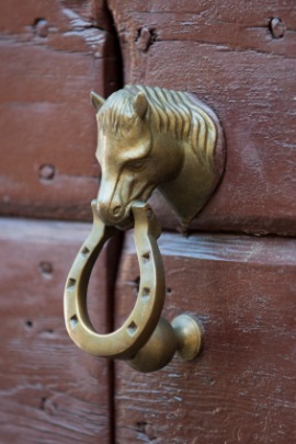 knocker