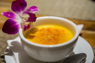 A delicious looking creme brulee. A delicious looking creme brulee.