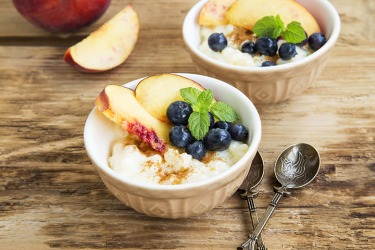 Pud with fresh fruit Pud with fresh fruit