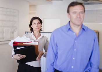 Lauren made the decision to resign from her job when she realized that her boss would never appreciate her efforts. Lauren made the decision to resign from her job when she realized that her boss would never appreciate her efforts.