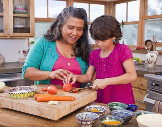 Learning how to us a knife correctly is one of the rudimentary skills of cooking. Learning how to us a knife correctly is one of the rudimentary skills of cooking.