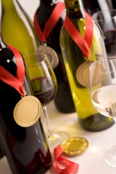 Award winning wines with their medals. Award winning wines with their medals.