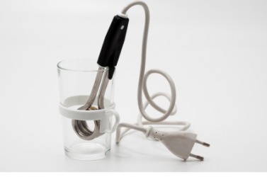 An example of an immersion heater. An example of an immersion heater.