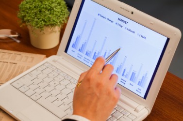 A pen is used to indicate a point on this computer screen. A pen is used to indicate a point on this computer screen.
