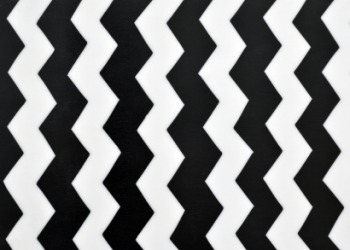 A zigzag pattern. A zigzag pattern.
