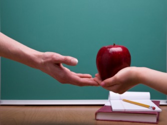 923.TeacherApple.jpg